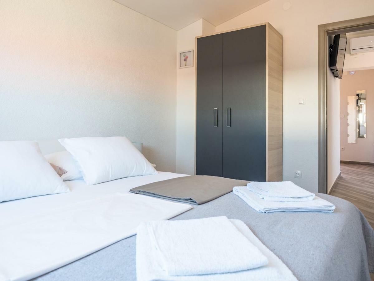 Apartment ˝Soleil˝ Вир Экстерьер фото