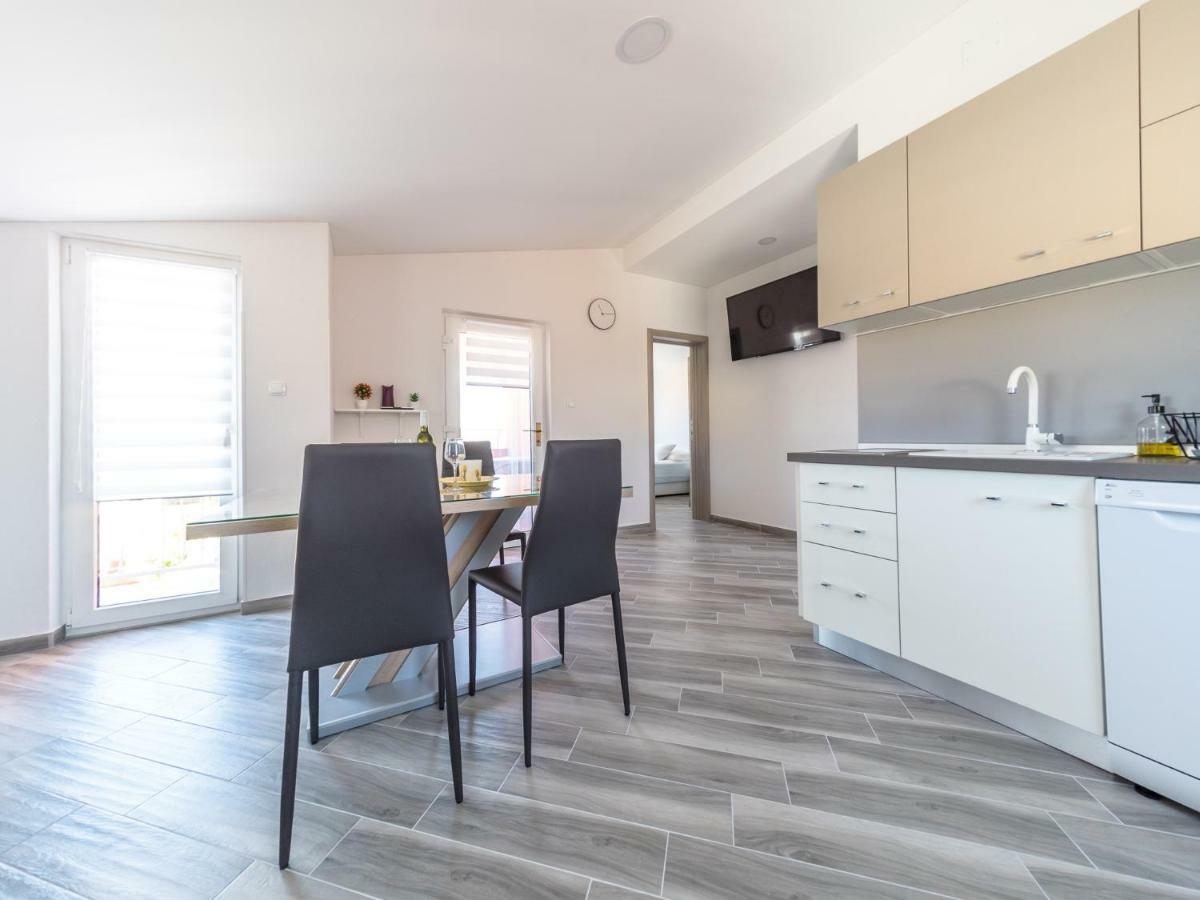 Apartment ˝Soleil˝ Вир Экстерьер фото
